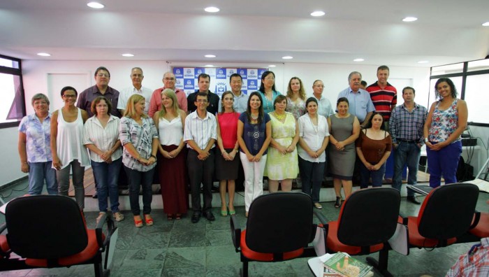 Membros do Comdicas são empossados