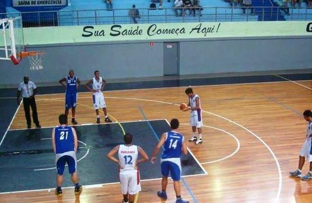 Basquete Suzano: Sub-14 e Sub-15 vencem Clube Esperia pelo Campeonato Estadual