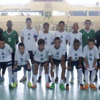 Atletas da Escolinha de Futsal se destacam em disputas