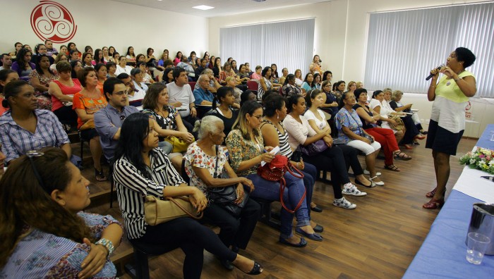 1ª Mobilização Intersetorial reúne mais de 200 profissionais da área