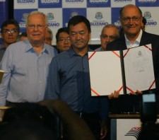 Em Suzano, Alckmin lança edital de licitação para reconstrução da Marginal do Una