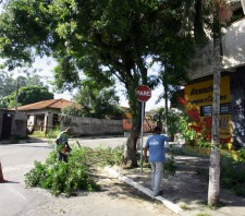 Cidade Viva ganha mais 30 profissionais e Vila Amorim recebe caminhão do Cata Treco