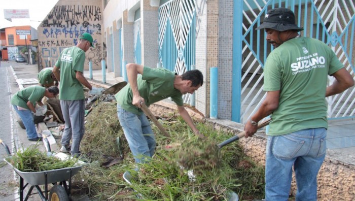 Projeto Cidade Viva recolhe 2,5 toneladas de detritos das ruas no primeiro dia de trabalho