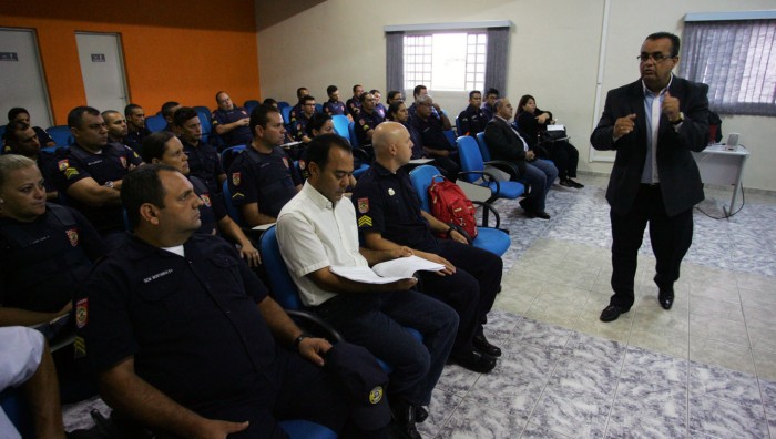 GCM recebe curso de capacitação sobre Polícia Comunitária