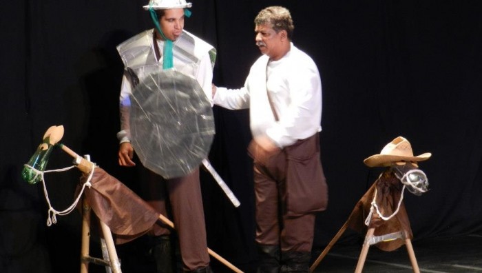 Grupo encena peça “Dom Quixote” nesta segunda