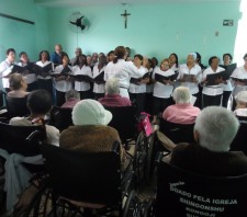 Dia das Mães: Saspe realiza evento com idosos