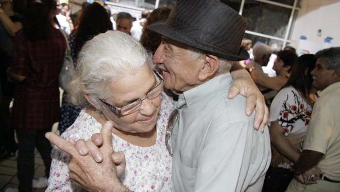 Baile do Dia das Mães acontece amanhã