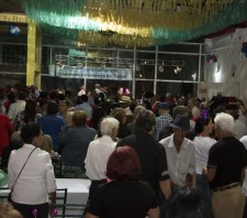 Baile do Dia da Mães acontece neste sábado