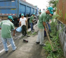 Cidade Viva remove 200 toneladas de lixo em bairros de Suzano
