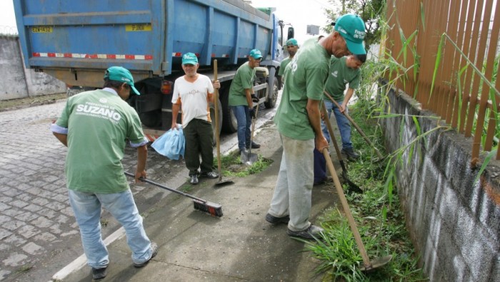 Cidade Viva remove 200 toneladas de lixo em bairros de Suzano
