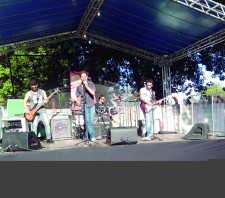 Casarão das Artes recebe neste domingo projeto “Rock’ngueira”