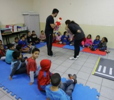 Alunos participam de atividades sobre educação no trânsito