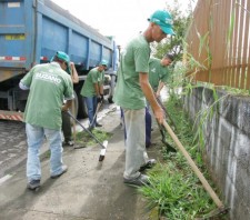 Região 3: Operação Cidade Viva recolhe 300 toneladas de entulho