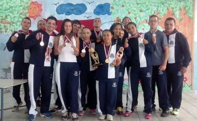 Karatê: Suzano ganha 15 medalhas e é campeão no feminino