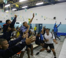 Delegação suzanense comemora classificação do Brasil na Copa