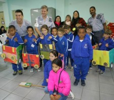 Prefeitura premia alunos do “Clube do Bem-Te-Vi”