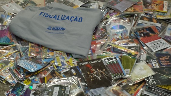 Prefeitura apreende 600 mídias piratas no Centro