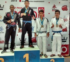 Suzanense é ouro no SP Internacional Open, na categoria super pesado