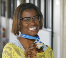 Atleta com deficiência cerebral bate o recorde brasileiro em arremesso de peso