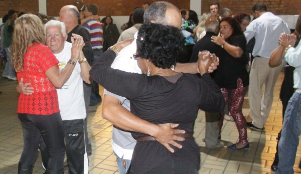 Baile do Fundo Social celebrará a primavera