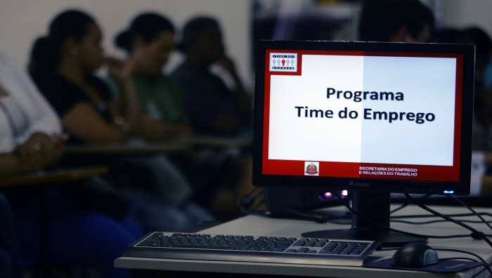 Time do emprego: participantes da Frente de Trabalho passam por qualificação