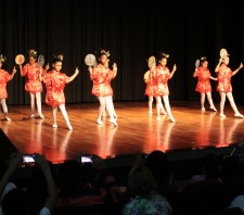 Recreio Cultural lota Teatro Armando de Ré