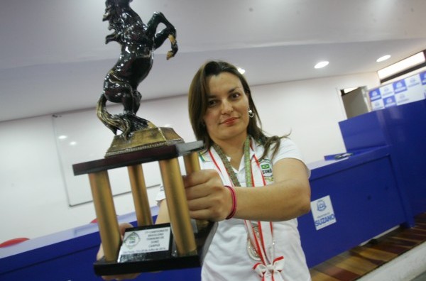 Atleta de Suzano garante bronze no Mundial de Sumô