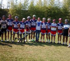 Ciclistas suzanenses participam de última etapa da Liga Santista