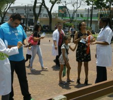 Prefeitura orienta munícipes sobre alimentação saudável