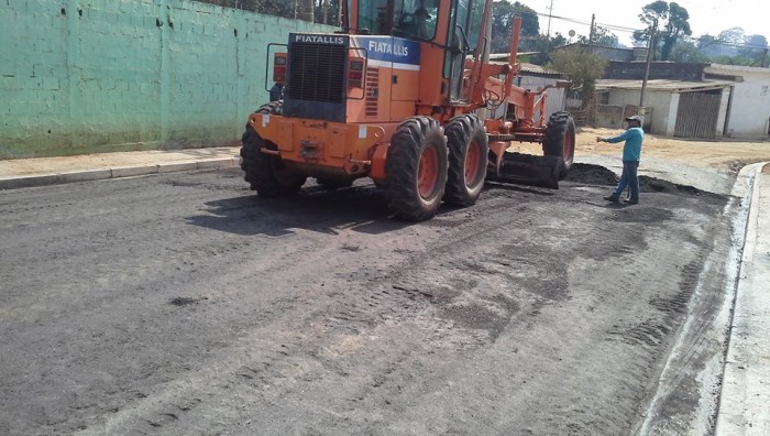 Prefeitura pavimenta Rua Rafael Anunciação Fontes