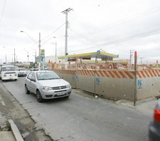 Avenida Major Pinheiro Fróes terá pista liberada nos próximos dias