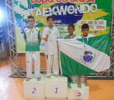 Aos 12 anos, atleta de Suzano é o novo campeão da Copa do Brasil de Taekwondo
