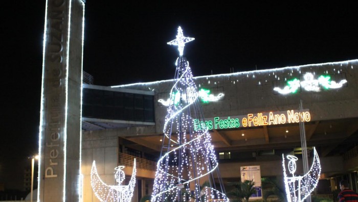 Natal Feliz 2014: Luzes alegram a cidade