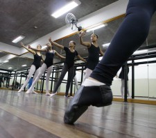 Oficinas de Formação Cultural iniciam aulas e aprendizes elogiam qualidade dos cursos