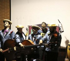 Apresentação da banda “Flamingos de Fuego” lota Centro Cultural Moriconi