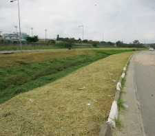 Prefeitura recolhe 30 mil toneladas de entulho e lixo da Marginal do Una