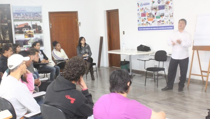 Gerando Renda: Curso de Práticas Administrativas contempla 30 pessoas