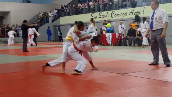Atletas da base conquistam 41 medalhas no Torneio de Judô Kyoei de Suzano