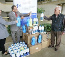 Fundo Social recebe doação de produtos de limpeza