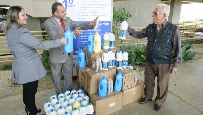 Fundo Social recebe doação de produtos de limpeza