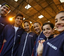 Alunos da Escolinha de Natação representam Suzano no Campeonato Inter-regional