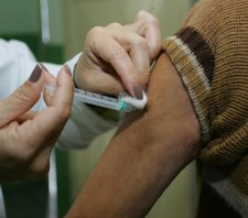 Prorrogada até o dia 3 de junho, vacinação contra gripe já imunizou 28 mil em Suzano