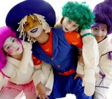 Suzano apresenta atividades nas áreas de cinema, teatro e exposição artística