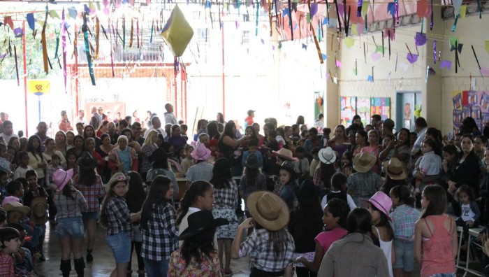 Escolas da rede municipal entram no clima das Festas de São João