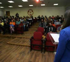 Dia de Combate ao Abuso e a Exploração Sexual é celebrado com palestra e debates
