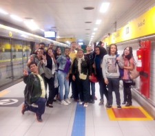 Alunos do curso de cinema assistem ao espetáculo “Visitando o Sr. Green”