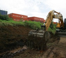 Prefeitura inicia manutenção na Estrada do Areião que receberá 1,6 km de asfalto