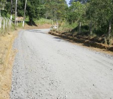 Prefeitura finaliza manutenção na rua Hiroshi Tobinaga