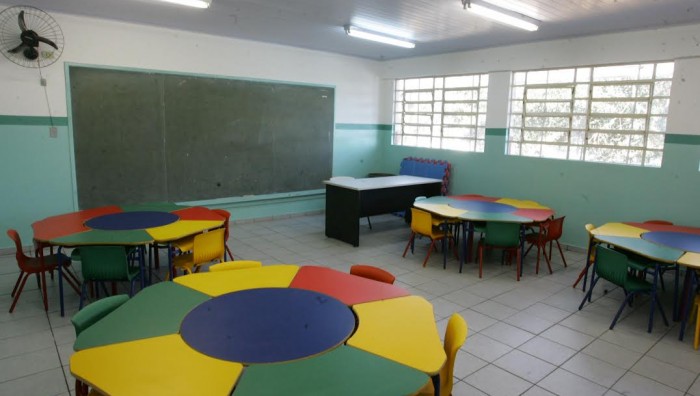 24 mil alunos da rede municipal voltam às aulas nesta segunda-feira