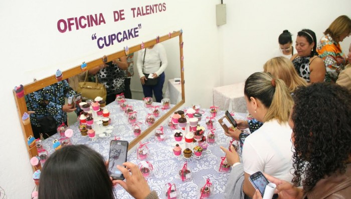 Saspe forma 24 alunas em oficina de “Cupcake”